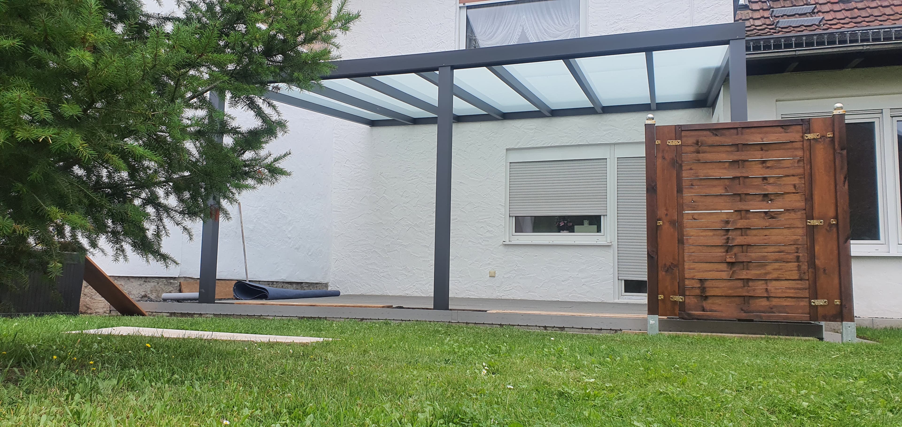Terrassenüberdachungen Referenz 3 – Freistehende Lösung