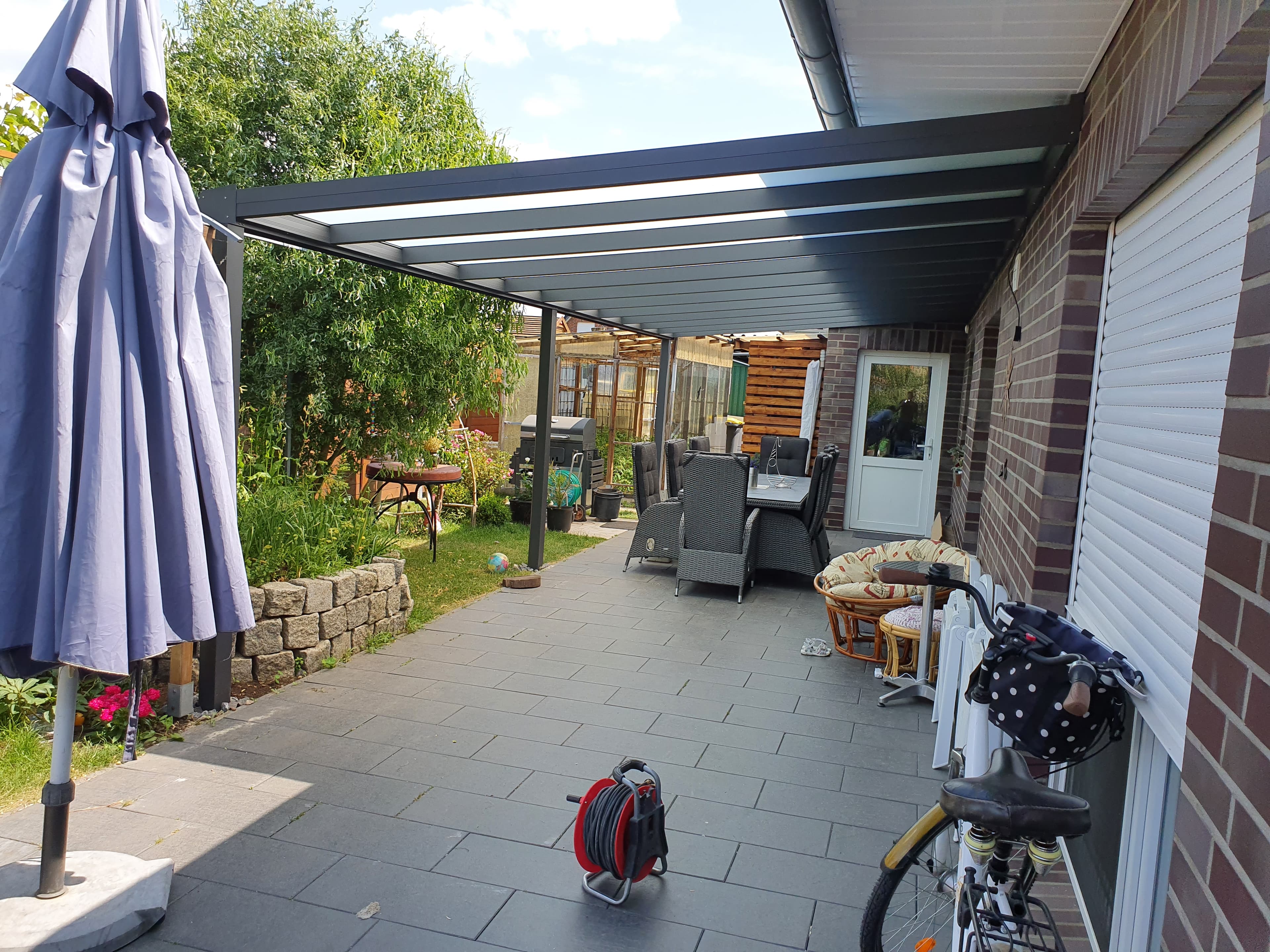 Terrassenüberdachung planen: Konfigurator oder persönliche Beratung?