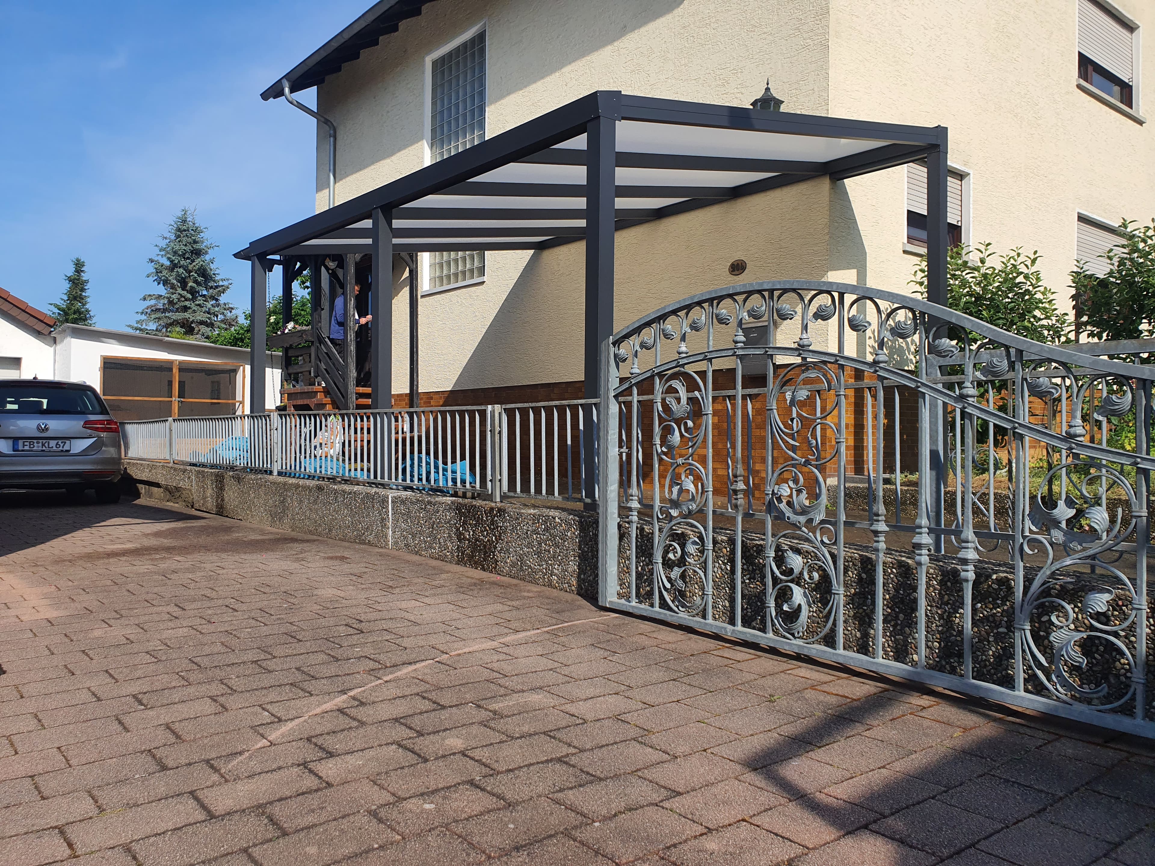 Carports Referenz 3 – Doppelcarport für zwei PKW